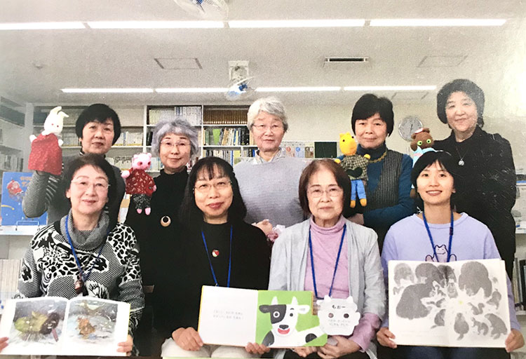 おはなしサークル「あめんぼの会」